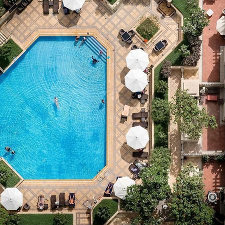 Maison Privee - Exclusive Apt With Burj Khalifa Next Door Dubai Exteriör bild
